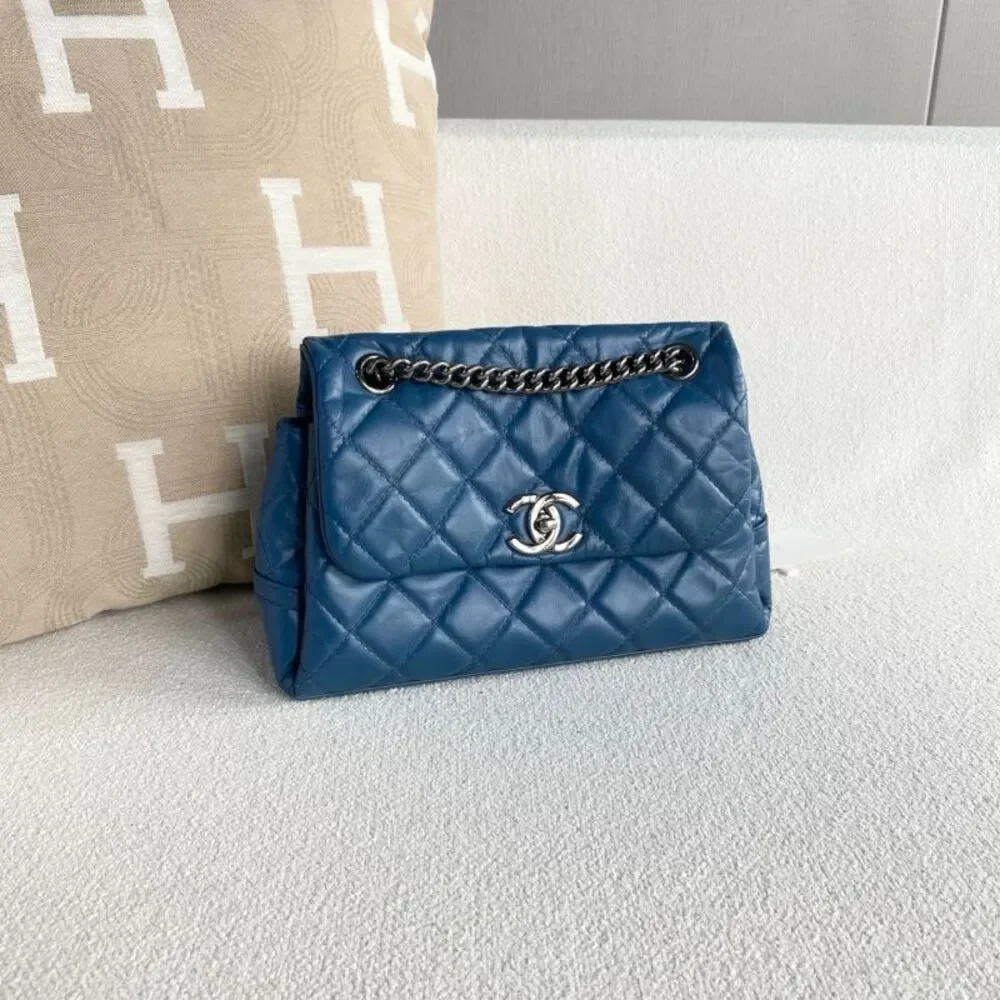 Chanel Women Pre-Loved Bag Very Good Condition